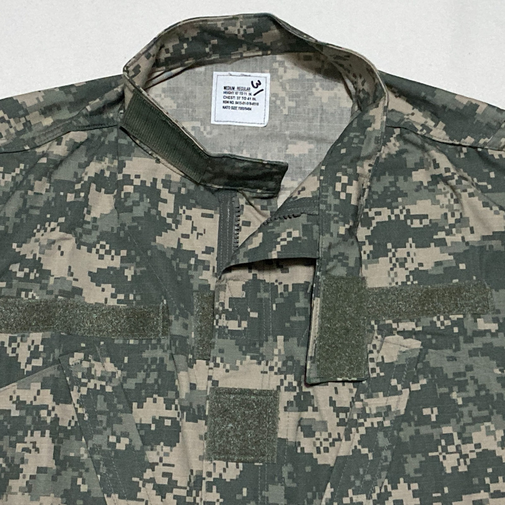 NWT US Military Issue Army Combat Uniform ACU Camo Coat Jacket Medium Regular 31